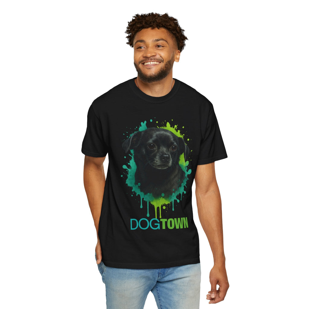 Dogtown Chihuahua Portrait Graphic T-Shirt